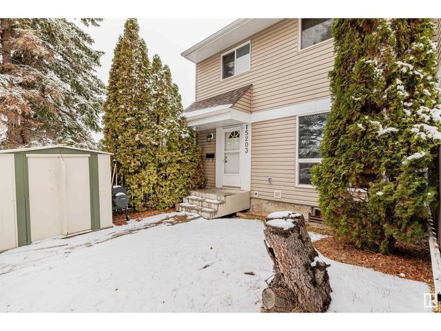 15203 54 St Nw, House attached with 3 bedrooms, 1 bathrooms and null parking in Edmonton AB | Image 4