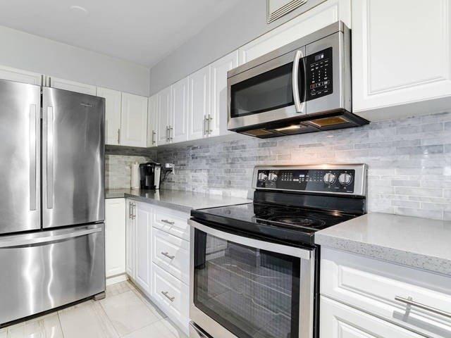 805 - 236 Albion Rd, Condo with 3 bedrooms, 2 bathrooms and 1 parking in Toronto ON | Image 20