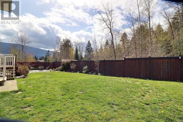 35 Grosskleg Way, House detached with 5 bedrooms, 4 bathrooms and 6 parking in Lake Cowichan BC | Image 19
