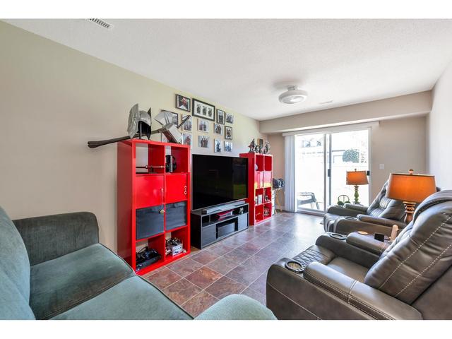 75 - 8716 Walnut Grove Drive, House attached with 3 bedrooms, 3 bathrooms and 2 parking in Langley BC | Image 25