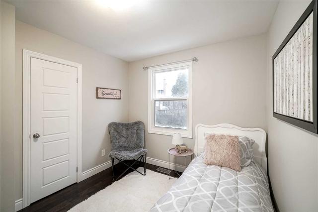207 East 43rd St, House detached with 3 bedrooms, 2 bathrooms and 4 parking in Hamilton ON | Image 13