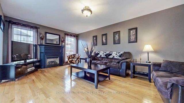 29 Chatterson St, House detached with 3 bedrooms, 4 bathrooms and 3 parking in Whitby ON | Image 26