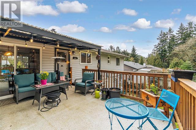 3759 Long Lake Terr, House detached with 4 bedrooms, 2 bathrooms and 2 parking in Nanaimo BC | Image 31