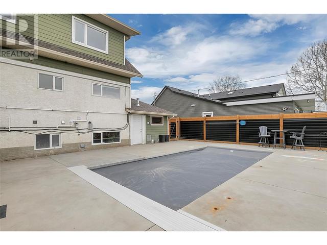 785 Birch Avenue, House detached with 7 bedrooms, 4 bathrooms and 7 parking in Kelowna BC | Image 51