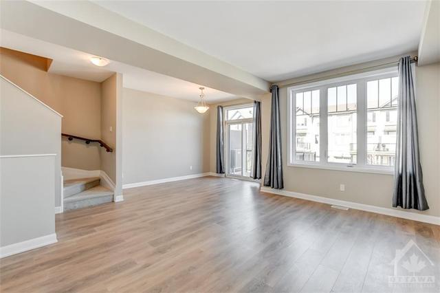 903 Lixnaw Court, Townhouse with 2 bedrooms, 2 bathrooms and 2 parking in Ottawa ON | Image 12