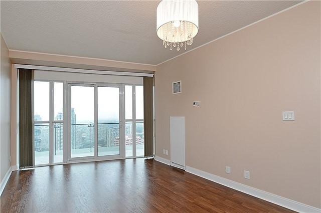 3206 - 50 Absolute Ave, Condo with 1 bedrooms, 1 bathrooms and 1 parking in Mississauga ON | Image 4