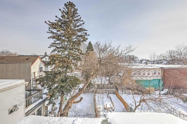 567 Pape Ave, House semidetached with 3 bedrooms, 4 bathrooms and 0 parking in Toronto ON | Image 24