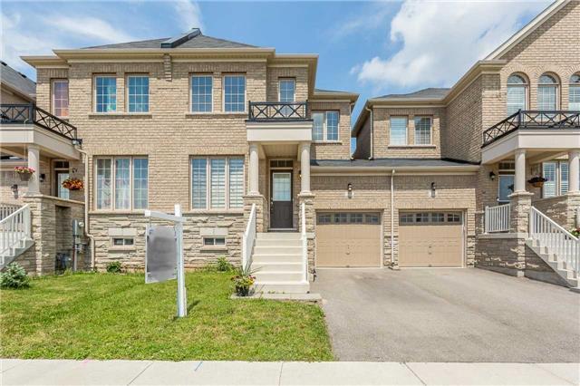 37 Chesterwood Cres, House attached with 3 bedrooms, 3 bathrooms and 1 parking in Brampton ON | Image 1