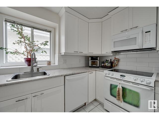 134 River Pt Nw, House detached with 3 bedrooms, 2 bathrooms and null parking in Edmonton AB | Image 4