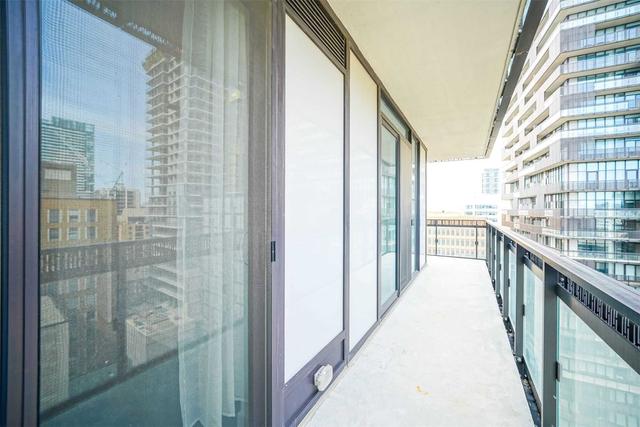 908 - 8 Eglinton Ave, Condo with 2 bedrooms, 2 bathrooms and 0 parking in Toronto ON | Image 17