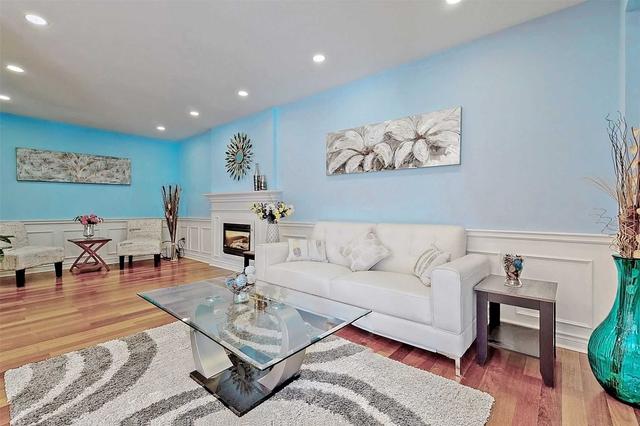 85 Park Cres, House detached with 4 bedrooms, 4 bathrooms and 6 parking in Richmond Hill ON | Image 22