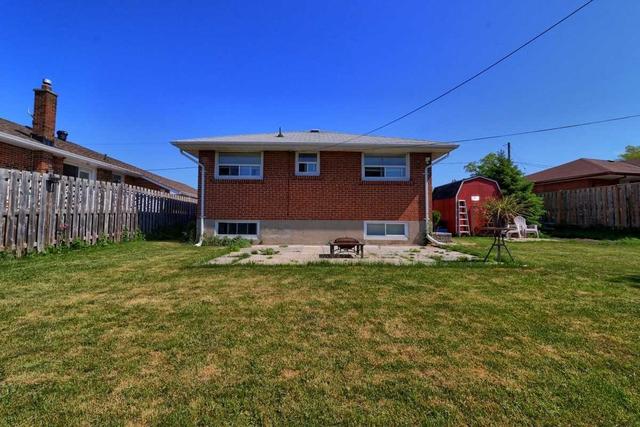 1028 Mccullough Dr, House detached with 3 bedrooms, 2 bathrooms and 3 parking in Whitby ON | Image 15