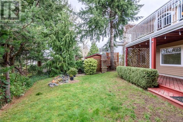 1115 Evergreen Ave, House detached with 5 bedrooms, 3 bathrooms and 2 parking in Courtenay BC | Image 48