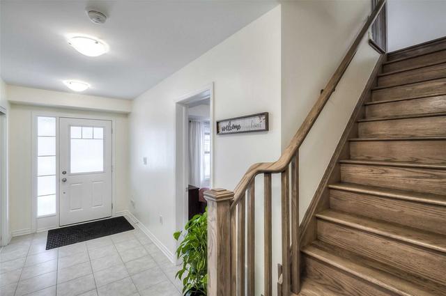 2768 Sapphire Dr, House attached with 4 bedrooms, 4 bathrooms and 2 parking in Pickering ON | Image 36