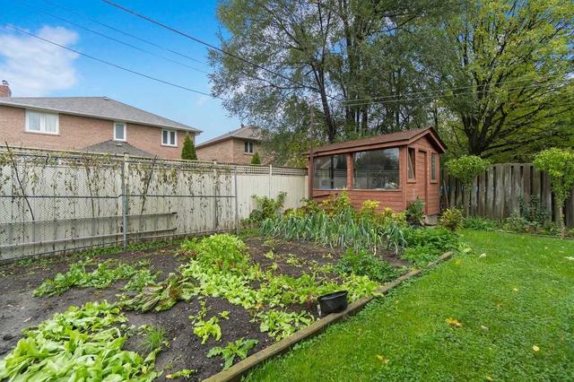 324 Connaught Ave, House detached with 3 bedrooms, 3 bathrooms and 5 parking in Toronto ON | Image 25