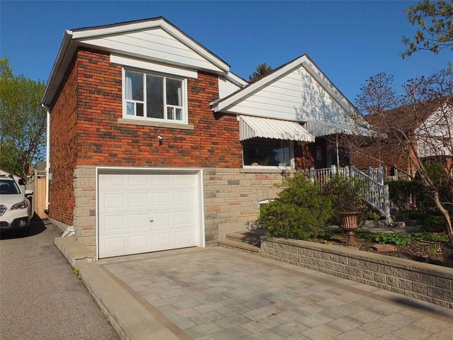 69 Squires Ave, House detached with 3 bedrooms, 2 bathrooms and 3 parking in Toronto ON | Image 34