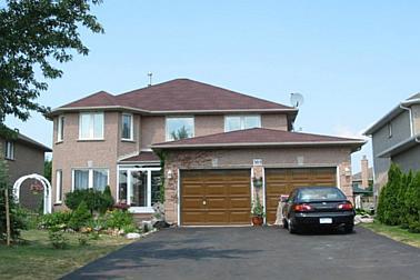 303 Rhodes Circ, House detached with 4 bedrooms, 4 bathrooms and 4 parking in Newmarket ON | Image 1