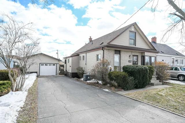 117 Nash Rd S, House detached with 3 bedrooms, 3 bathrooms and 6 parking in Hamilton ON | Image 12