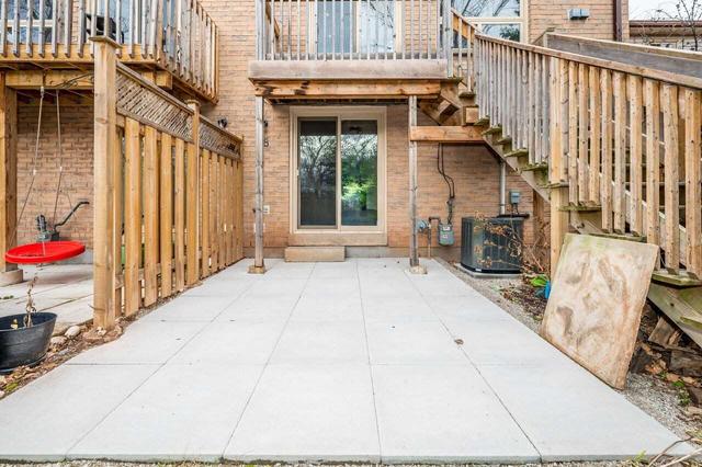 18 - 2272 Mowat Ave, Townhouse with 3 bedrooms, 4 bathrooms and 2 parking in Oakville ON | Image 30