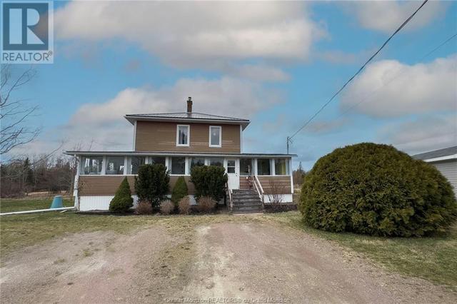 60 Burnside Rd, House detached with 3 bedrooms, 2 bathrooms and null parking in Botsford NB | Image 2