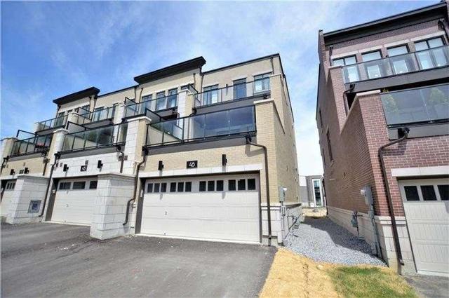 46 Heriot Pl, House attached with 3 bedrooms, 4 bathrooms and 2 parking in Vaughan ON | Image 14
