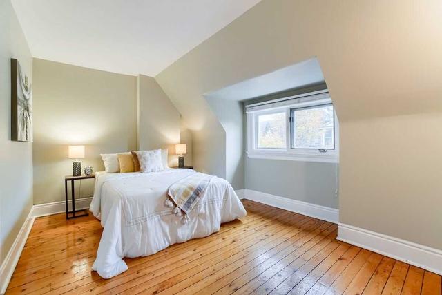 8 Salisbury Ave, House attached with 4 bedrooms, 2 bathrooms and 1 parking in Toronto ON | Image 16
