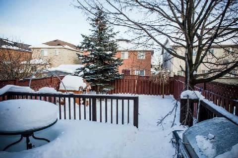 7 Ancestor Dr, House semidetached with 3 bedrooms, 2 bathrooms and 3 parking in Brampton ON | Image 2