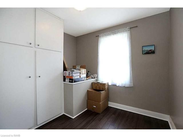 969 Upper Gage Ave, House detached with 3 bedrooms, 2 bathrooms and 8 parking in Hamilton ON | Image 5