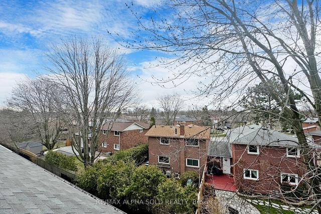 5 - 3 Eaton Park Lane, House attached with 4 bedrooms, 4 bathrooms and 2 parking in Toronto ON | Image 32