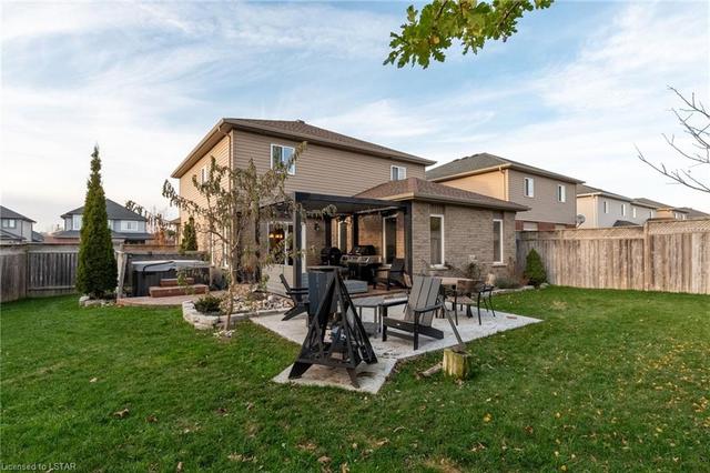 38 Winders Trail, House detached with 3 bedrooms, 2 bathrooms and 4 parking in Ingersoll ON | Image 43