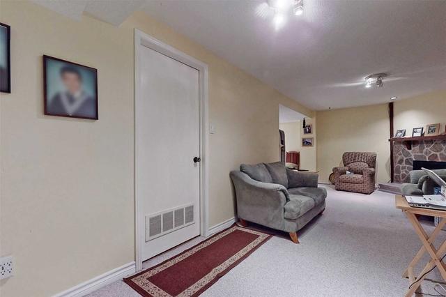 41 Kindale Way, Townhouse with 3 bedrooms, 2 bathrooms and 2 parking in Markham ON | Image 25