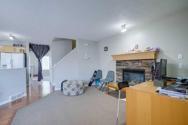 326 Saddlebrook Way Ne, House detached with 4 bedrooms, 3 bathrooms and 2 parking in Calgary AB | Image 13