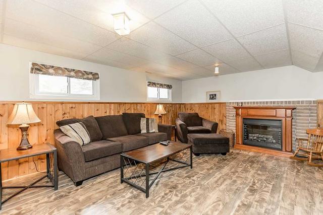 2651 Lawrence Ave, House detached with 3 bedrooms, 2 bathrooms and 6 parking in Innisfil ON | Image 10