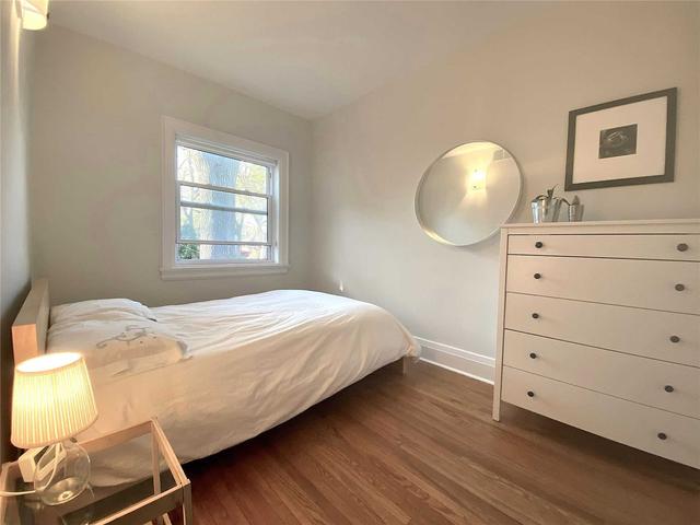 112 Colbeck St, House detached with 3 bedrooms, 3 bathrooms and 1 parking in Toronto ON | Image 13
