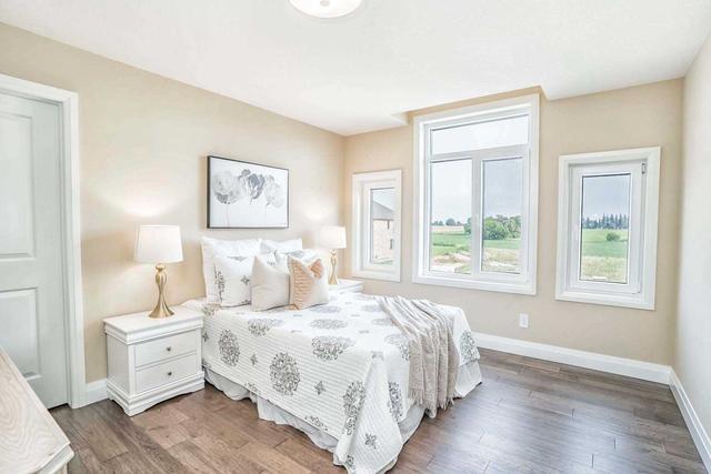 82 Grandville Circ, House detached with 4 bedrooms, 5 bathrooms and 4 parking in Brant ON | Image 13