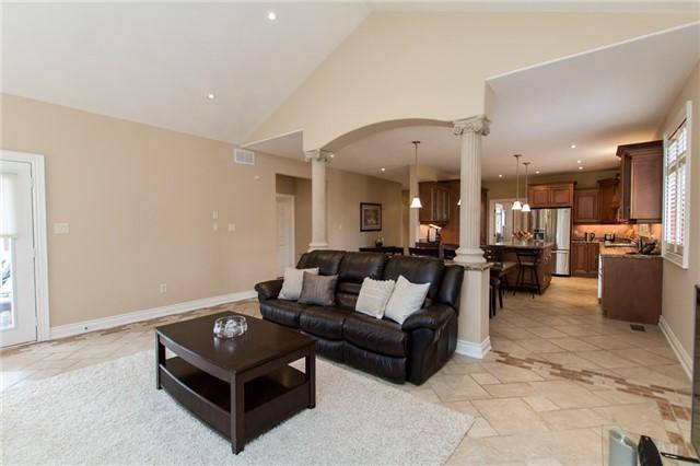 253 Glancaster Rd, House detached with 5 bedrooms, 5 bathrooms and 10 parking in Hamilton ON | Image 8