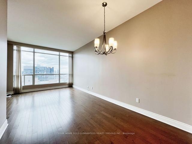 2201 - 7 King St E, Condo with 2 bedrooms, 2 bathrooms and 0 parking in Toronto ON | Image 7