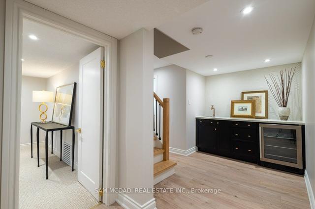 1 - 1200 Lambs Crt, Townhouse with 3 bedrooms, 4 bathrooms and 2 parking in Burlington ON | Image 20