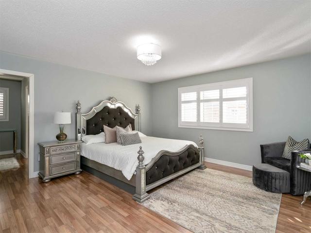 126 Martin Byrne Dr, House detached with 4 bedrooms, 6 bathrooms and 6 parking in Brampton ON | Image 15