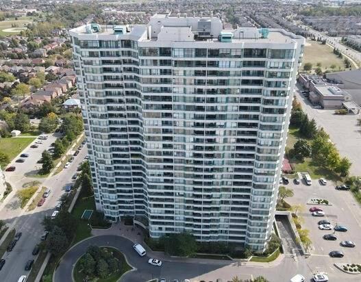 311 - 550 Webb Dr, Condo with 2 bedrooms, 2 bathrooms and 2 parking in Mississauga ON | Image 12