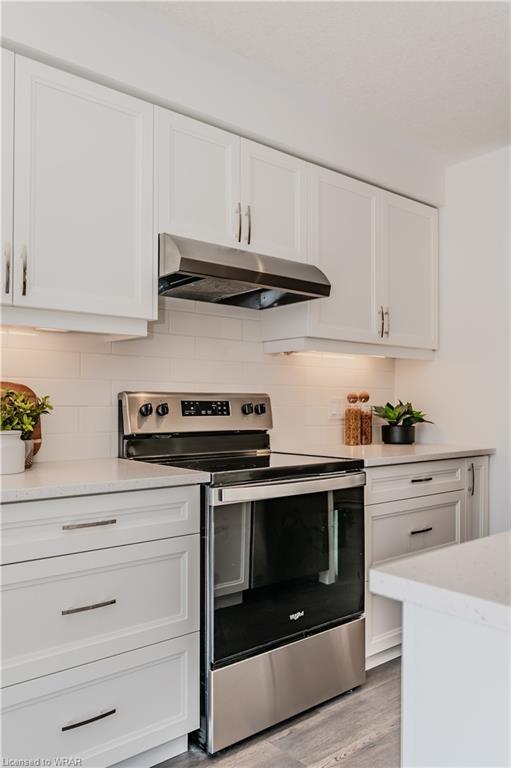 j077 - 9 Urbane Boulevard, House attached with 3 bedrooms, 2 bathrooms and 2 parking in Kitchener ON | Image 18