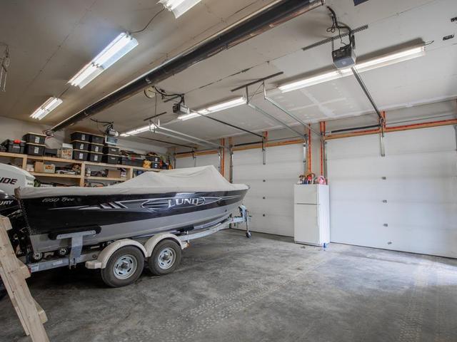 Perfect to store all your acreage toys | Image 21