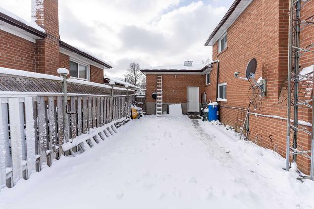 7149 Codlin Ave, House detached with 4 bedrooms, 2 bathrooms and 4 parking in Mississauga ON | Image 20