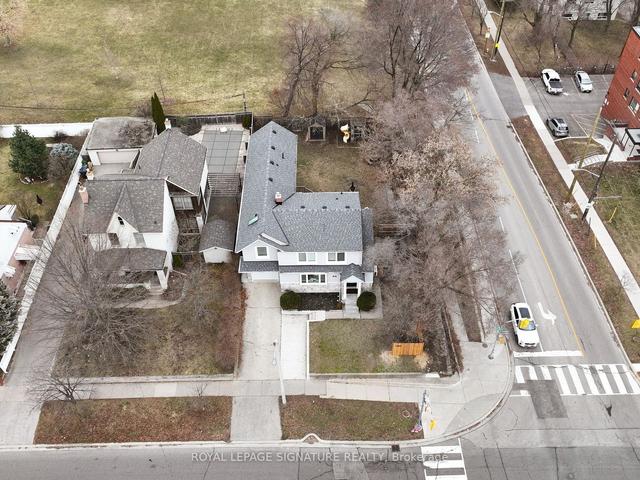 180 Berry Rd, House detached with 5 bedrooms, 5 bathrooms and 3 parking in Toronto ON | Image 35