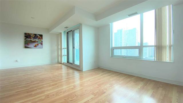 1802 - 208 Enfield Pl, Condo with 1 bedrooms, 1 bathrooms and 1 parking in Mississauga ON | Image 14