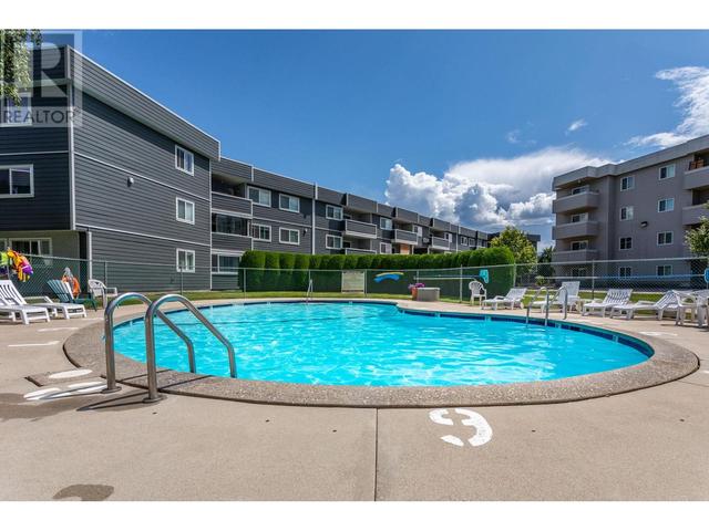 129 - 495 All Star Court, Condo with 3 bedrooms, 1 bathrooms and 1 parking in Kelowna BC | Image 18