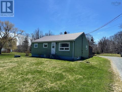 202 Shore Road, House detached with 2 bedrooms, 1 bathrooms and null parking in Queens NS | Card Image