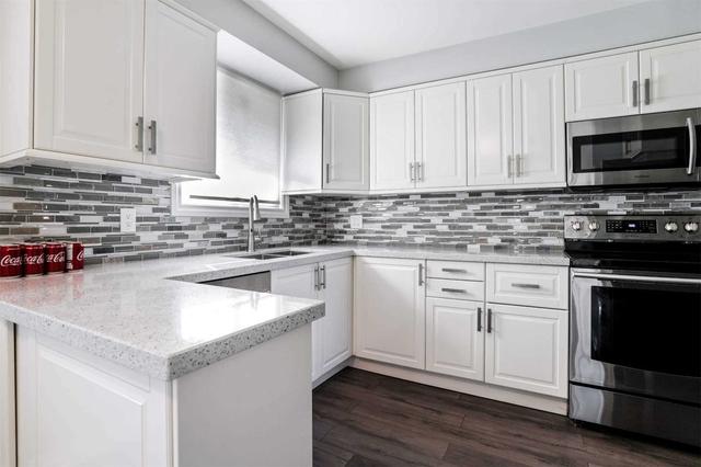 upper - 3171 Golden Orchard Dr, House detached with 3 bedrooms, 2 bathrooms and 2 parking in Mississauga ON | Image 20