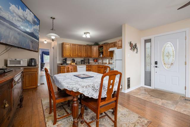 659 Aylmer Cres, House detached with 4 bedrooms, 3 bathrooms and 4 parking in Kingston ON | Image 30
