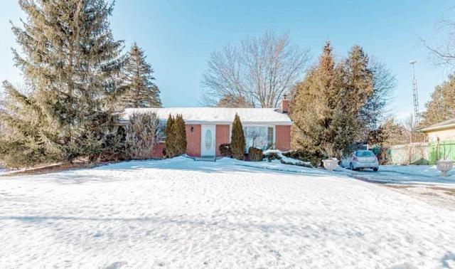 4886 Olde Base Line Rd, House detached with 3 bedrooms, 2 bathrooms and 8 parking in Caledon ON | Card Image